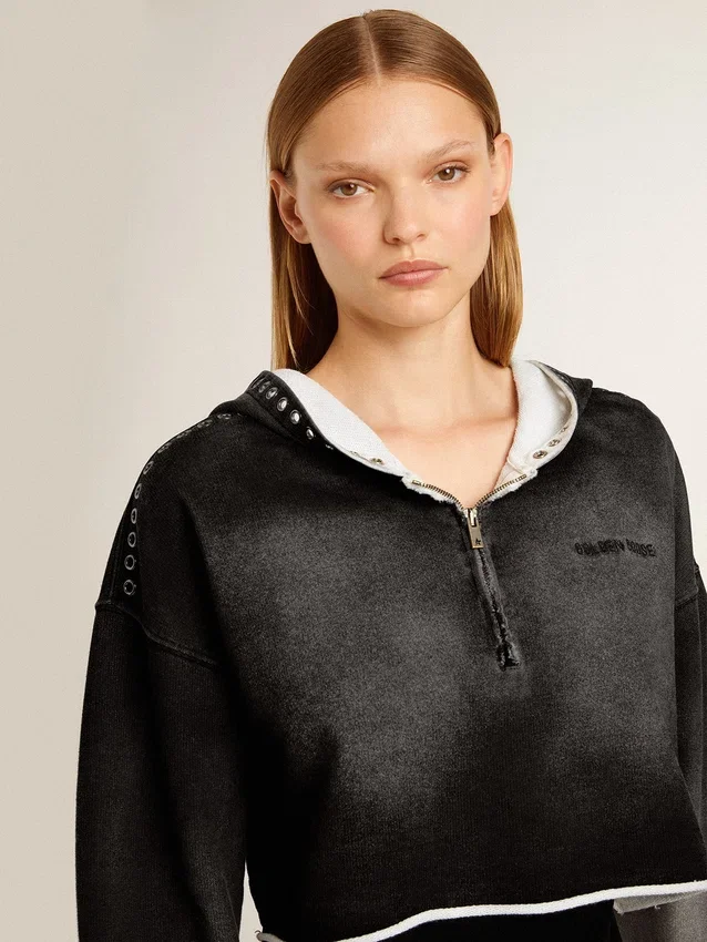 Sweat-shirt court gris à l'effet usé