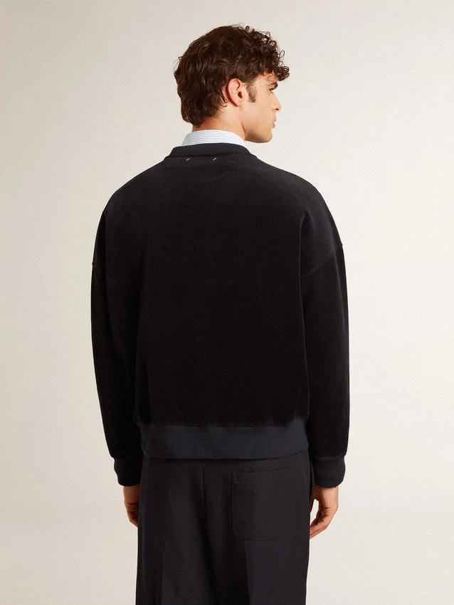 Sweat-shirt noir à col rond avec lettrage brodé