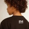 Sweat-shirt noir pour garçon avec une grande étoile blanche sur le devant