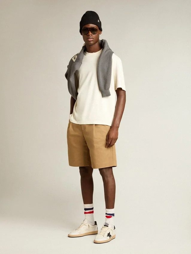 T-shirt blanc vieilli avec logo inversé dans le dos - Jersey Capsule