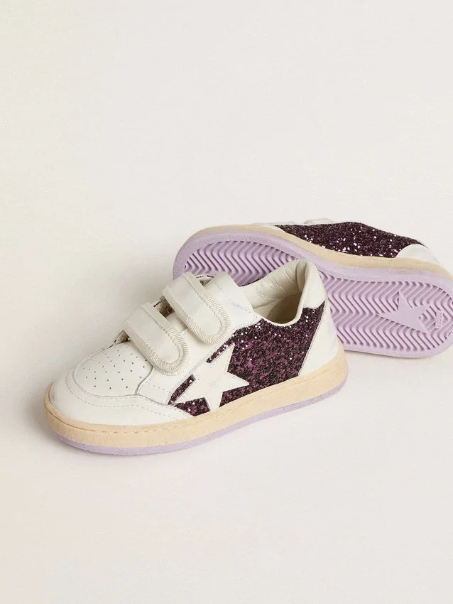 Teen Ball Star en paillettes violettes avec étoile en cuir blanc et languette au talon