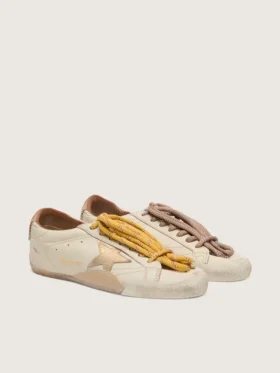 True-Star pour femme en cuir nappa blanc avec étoile dorée et languette de talon en daim beige
