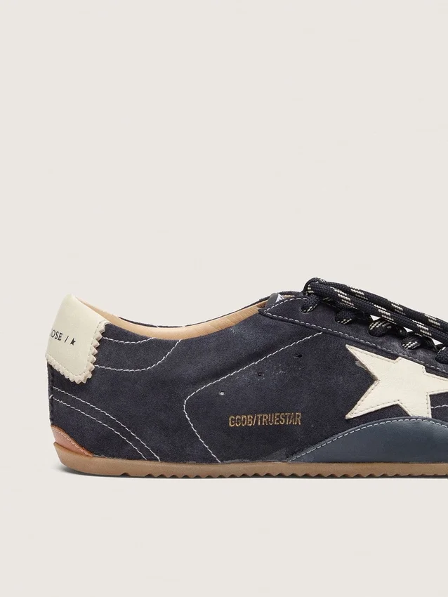 True-Star pour femme en daim bleu foncé avec étoile et languette au talon en cuir nappa blanc