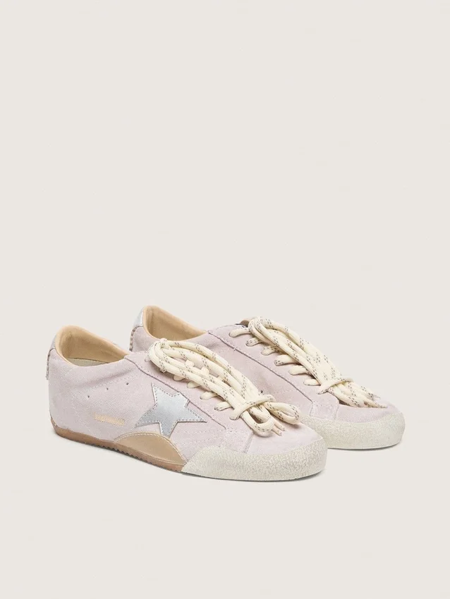 True-Star pour femme en daim rose pastel avec étoile argentée et languette au talon