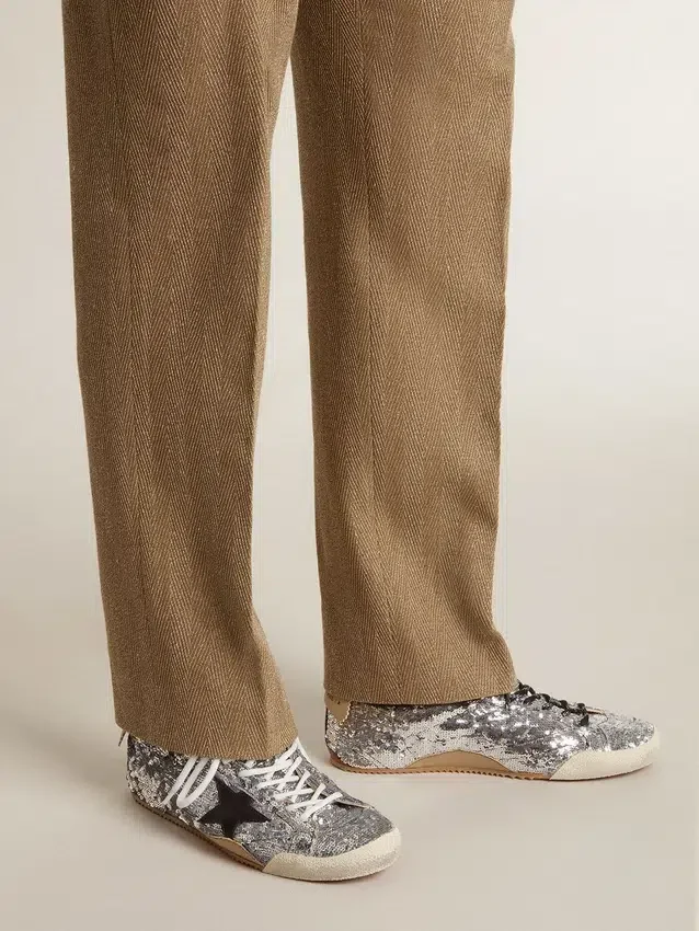 True-Star pour homme à paillettes argentées avec étoile noire et languette de talon en cuir argenté
