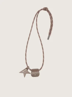 Étui à lunettes avec lacet de randonnée en cuir beige, pince florale et pince en forme d’étoile