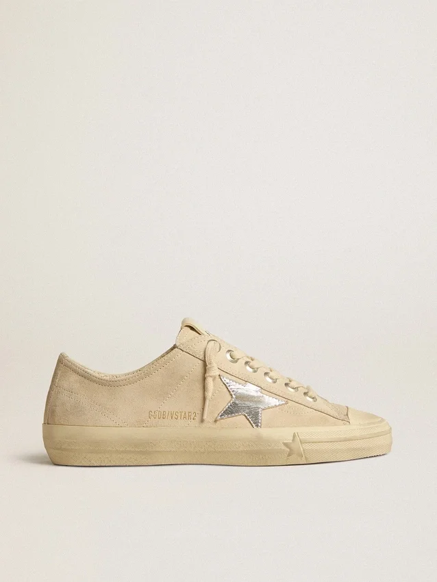 V-Star pour femme en daim couleur perle avec étoile en cuir métallisé argenté