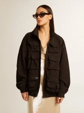 Veste coupe-vent noire à multiples poches