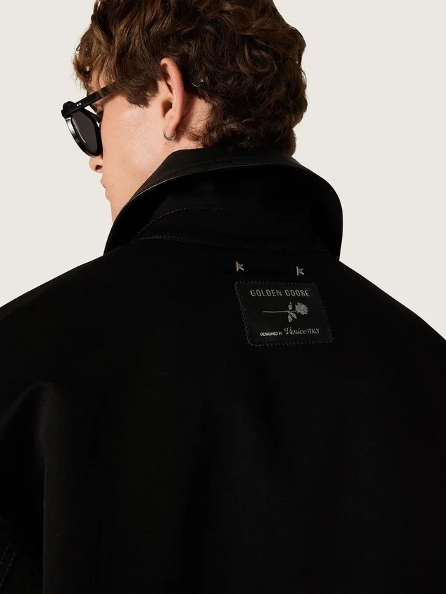 Veste courte rembourrée pour homme en coton noir avec col en cuir