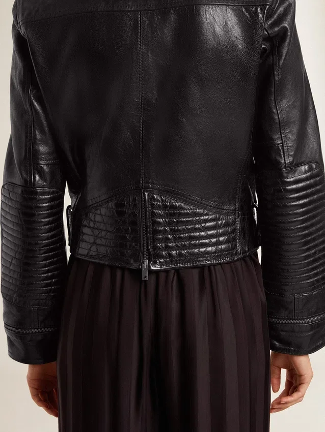 Veste de motard en cuir noir pour femme à l’effet brillant