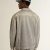 Veste en denim gris pour homme avec clous