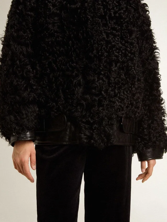 Veste en peau de mouton noire pour femme