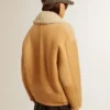 Veste en peau de mouton pour femme avec un large col châle en shearling