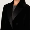 Veste femme à double boutonnage en velours noir avec revers en satin noir