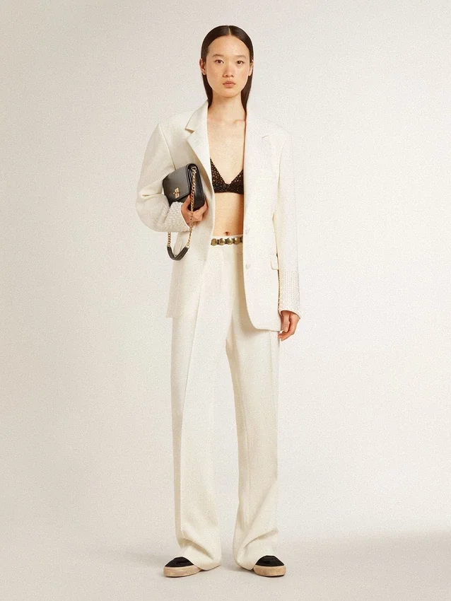 Veste oversize à simple boutonnage, blanche, effet soie et broderies