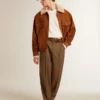 Veste pour homme en cuir refendu couleur tabac avec col en peau de mouton