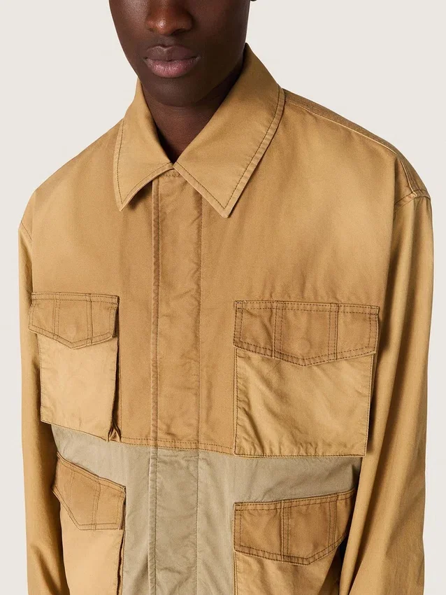 Veste safari unisexe en coton beige et vert militaire avec de grandes poches