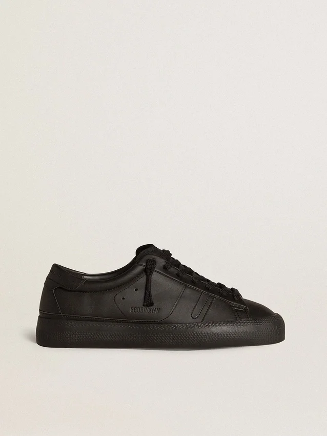 Yatay modèle 1B de Sneakers durables avec tige biosourcée et Y noir