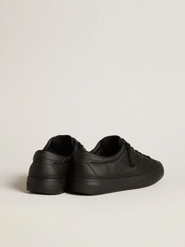 Yatay modèle 1B de Sneakers durables avec tige biosourcée et Y noir
