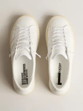 Yatay modèle 1B de sneakers durables avec tige blanche d’origine biosourcée et Y blanc