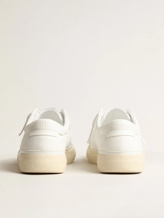Yatay modèle 1B de sneakers durables avec tige blanche d’origine biosourcée et Y blanc