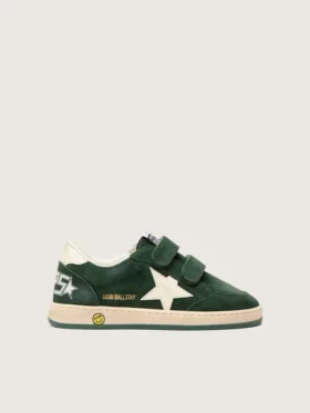 Young Ball Star en daim vert forêt avec étoile et languette au talon en cuir crème