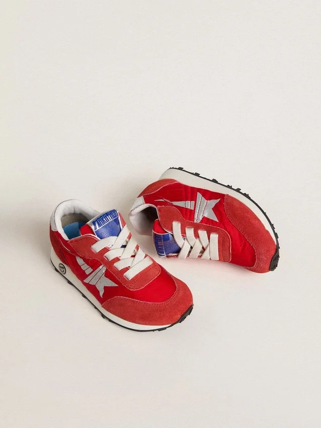 Young Marathon en nylon rouge avec étoile imprimée et languette en cuir au talon
