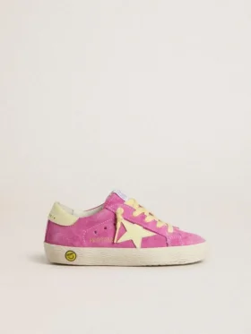 Young Super-Star en daim rose avec étoile jaune clair et languette au talon